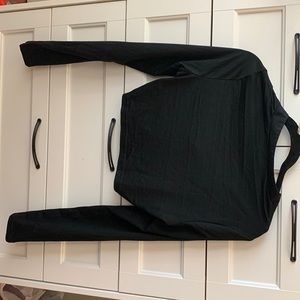Long sleeve crop top